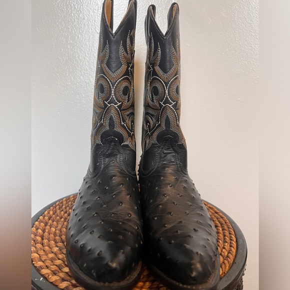 Diego’s Cowboy Leather Boots - Picture 11 of 16